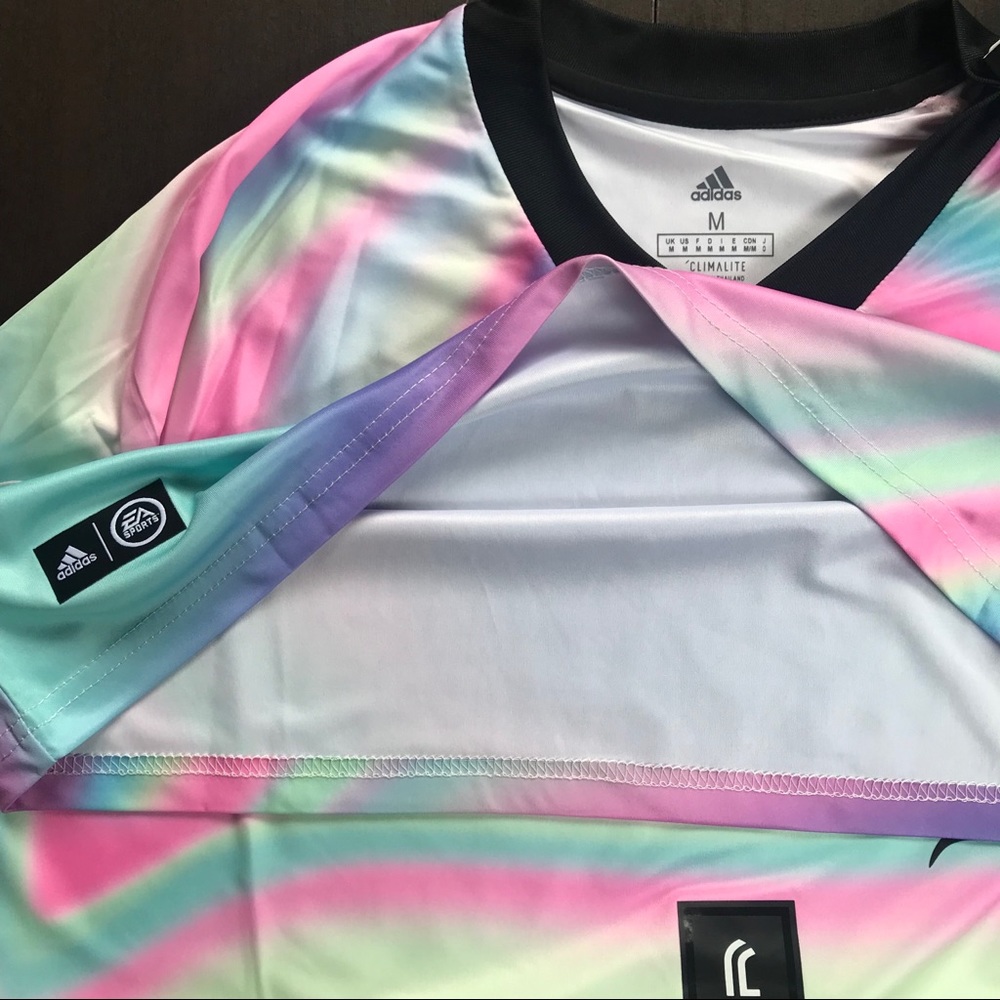 Brand New EA SPORT Cristiano Ronaldo#7 size  M - Picture 6 of 8